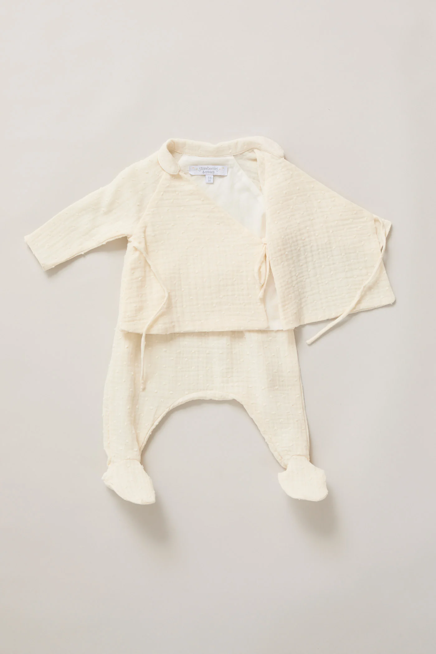 Baby Kimono Set in Cream Bubble - Image 3
