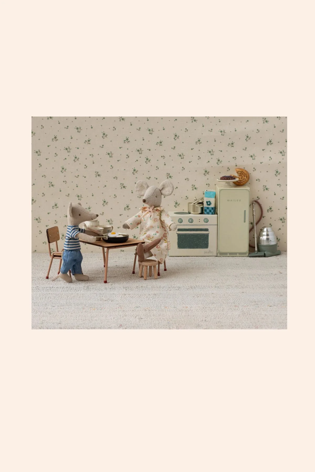 Maileg - Alarm Clock, Mouse - Mint - Image 4