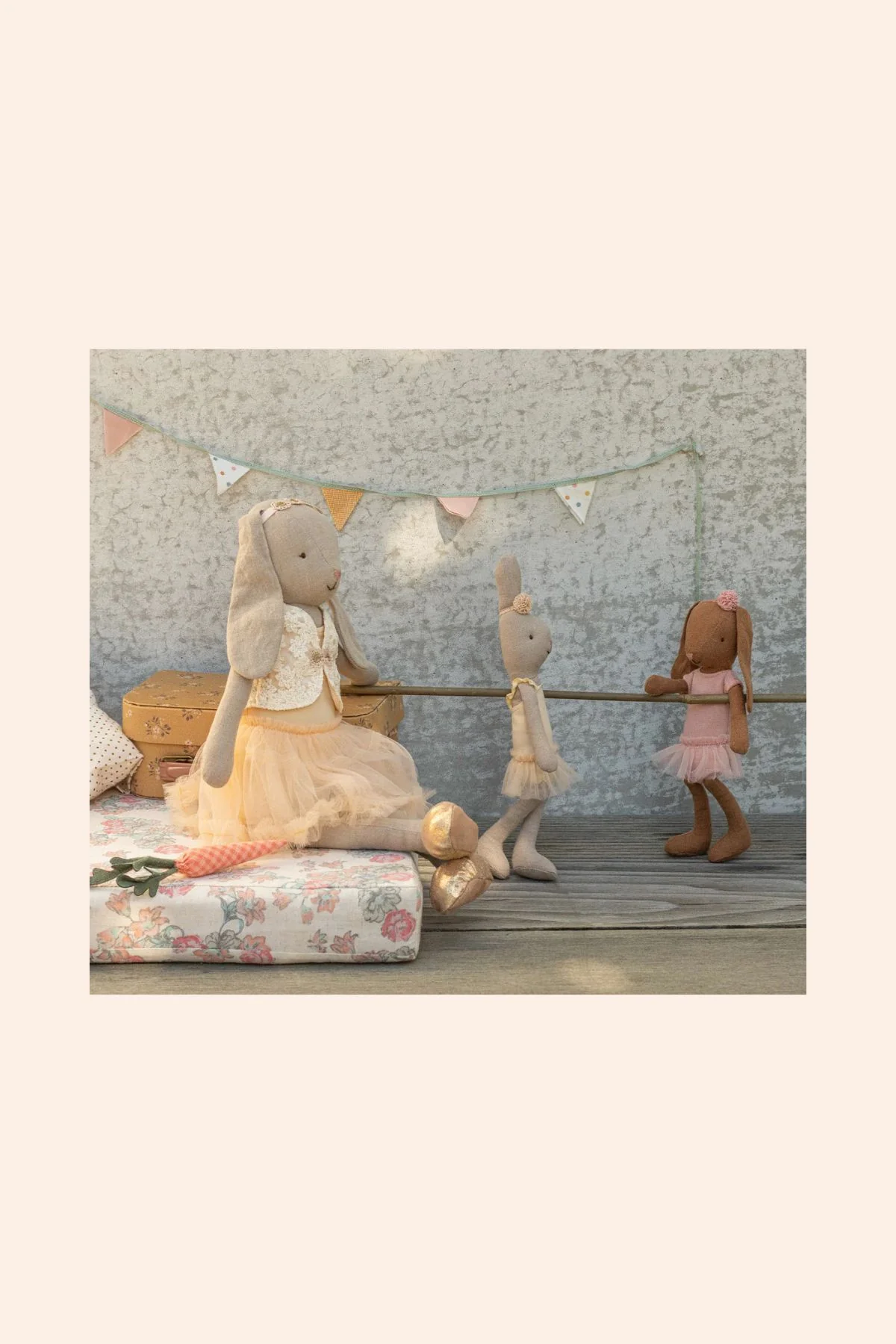 Maileg Bunny size 1, Chocolate brown - Ballet suit and skirt - Image 2