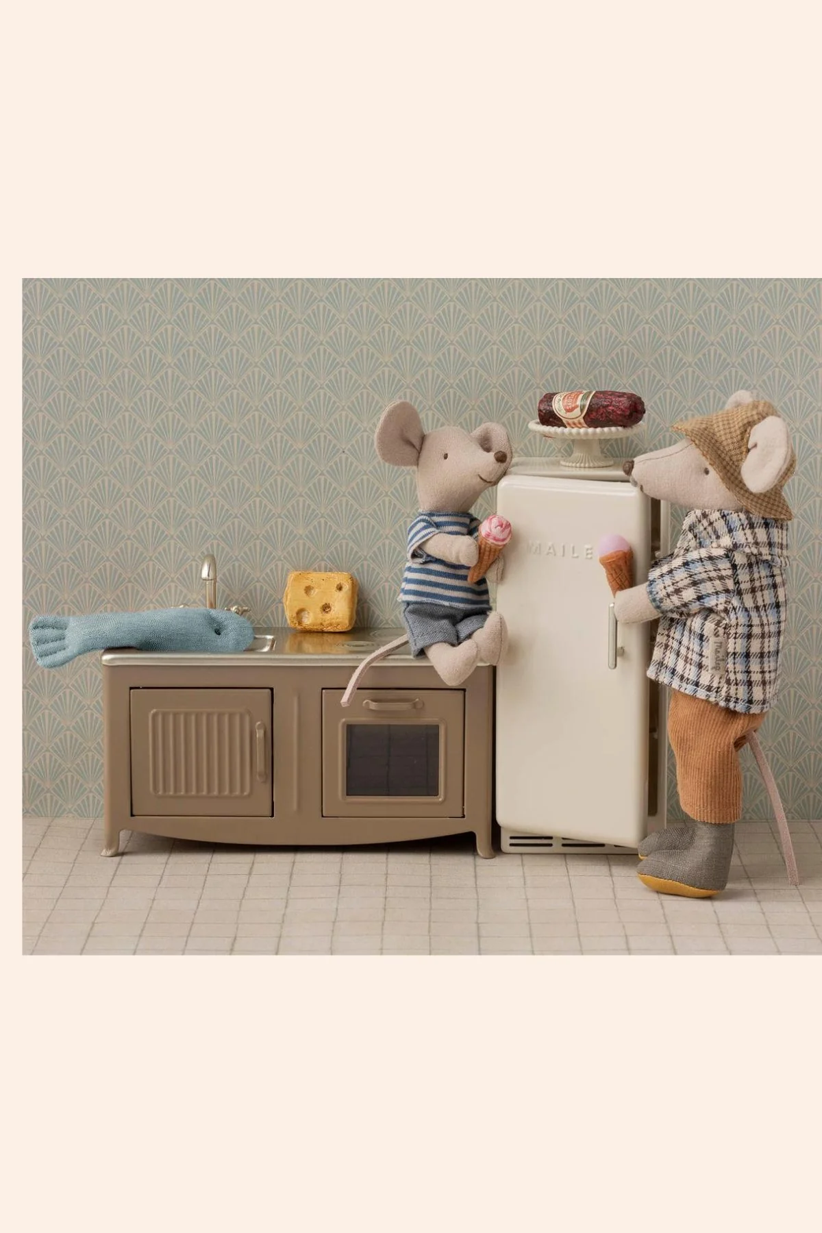 Maileg - Fishing set, Mouse - Image 3