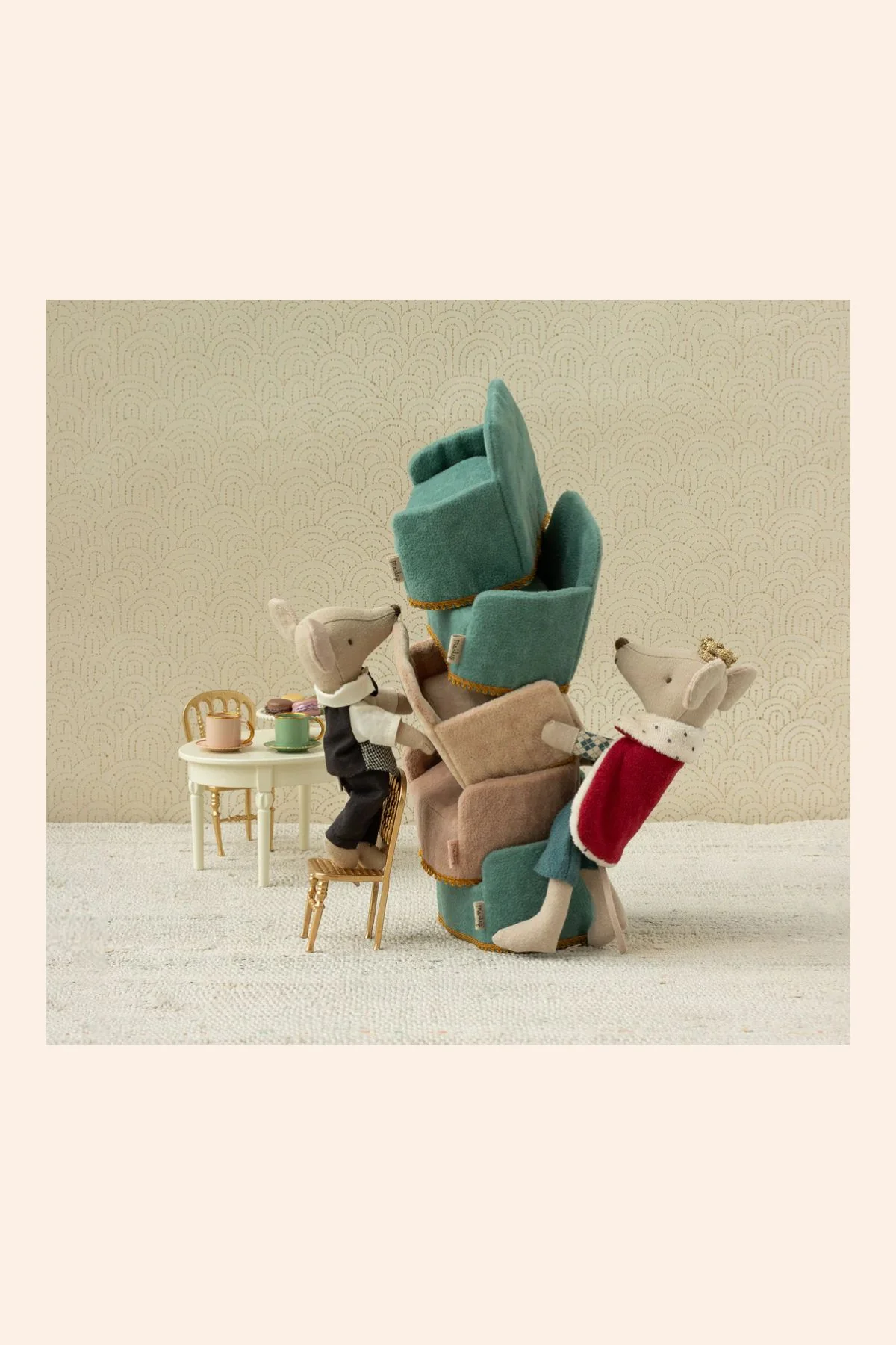 Maileg - King Mouse - Dad - Image 3