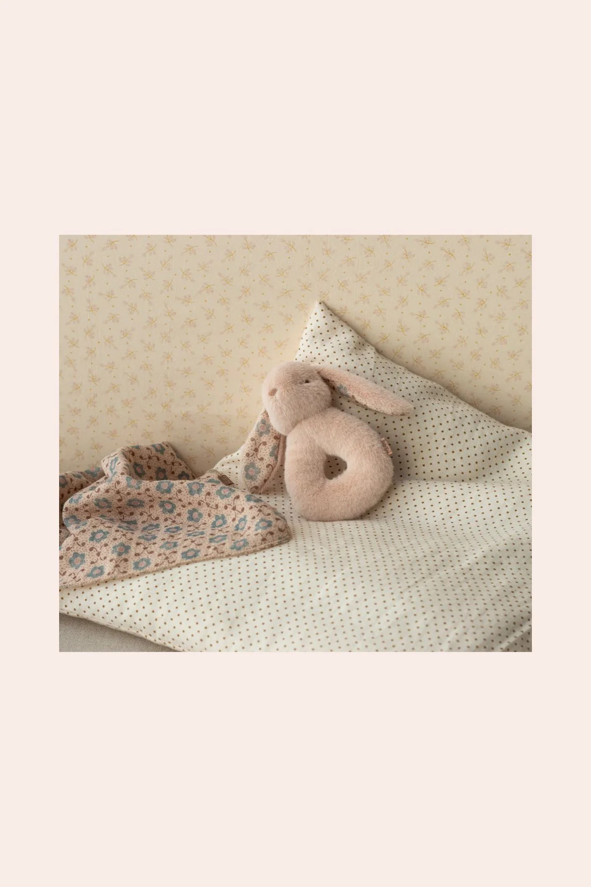 Maileg - Rabbit Rattle Set - Mint - Image 3