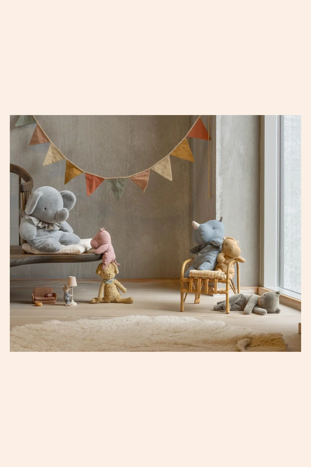 Maileg - Safari Friends - Hippo Small, Cream yellow - Image 2