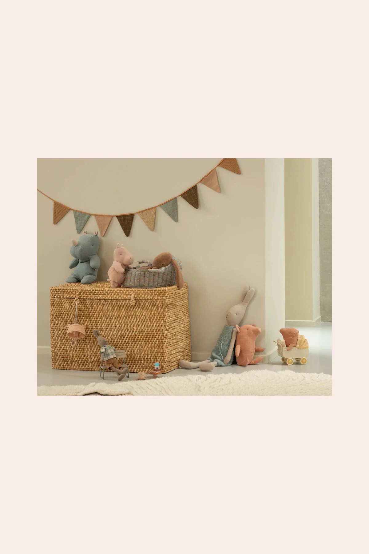 Maileg - Safari Friends - Small Hippo with Skirt  - Soft Rose - Image 2