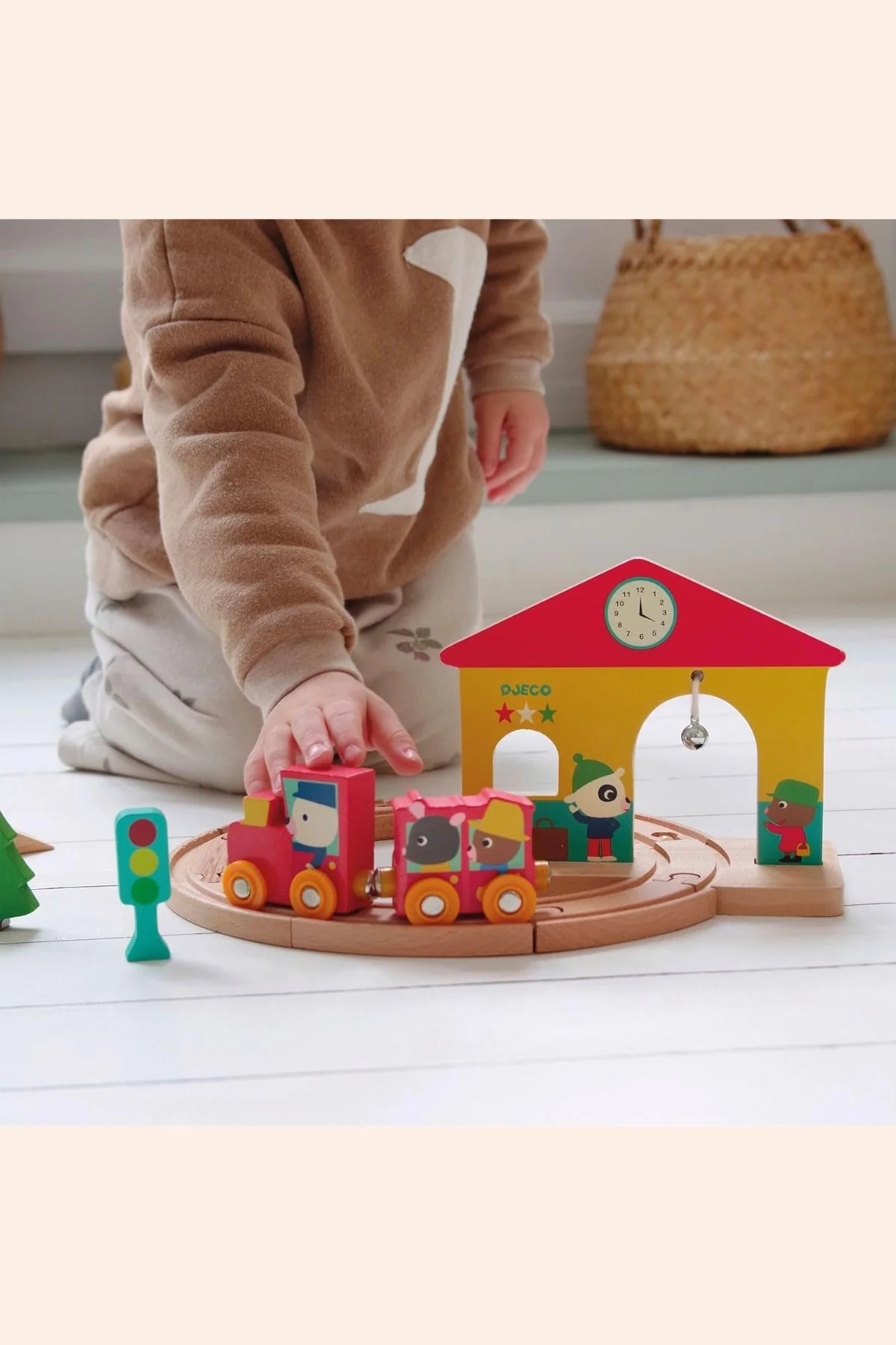 Djeco - Minitrain - Wooden Train Set - Image 3