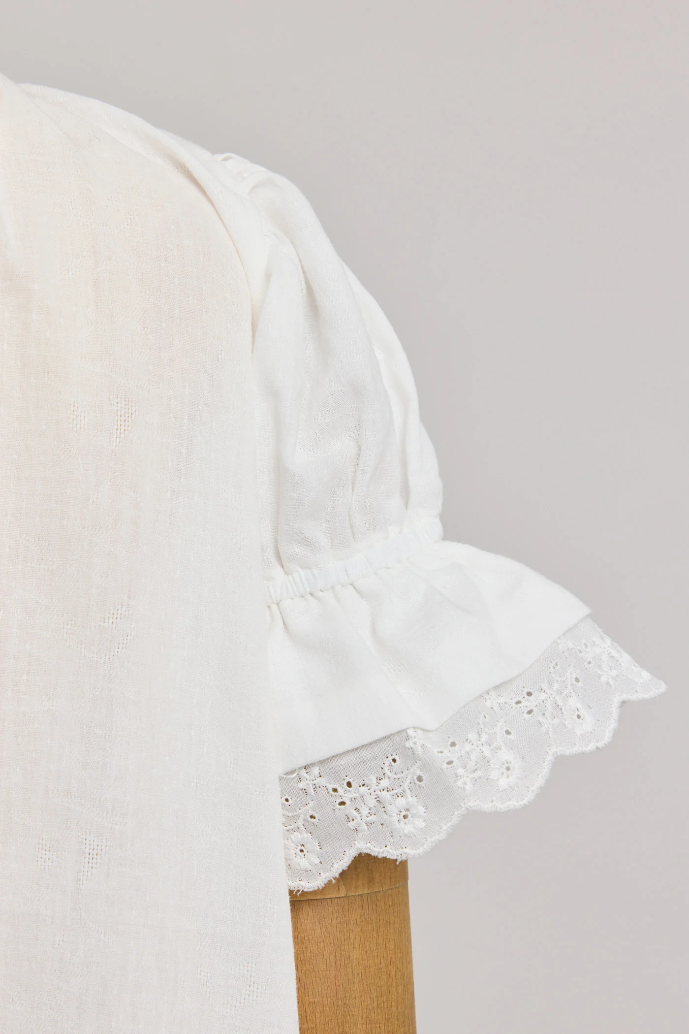 Moon Night Dress In White Jacquard - Image 8