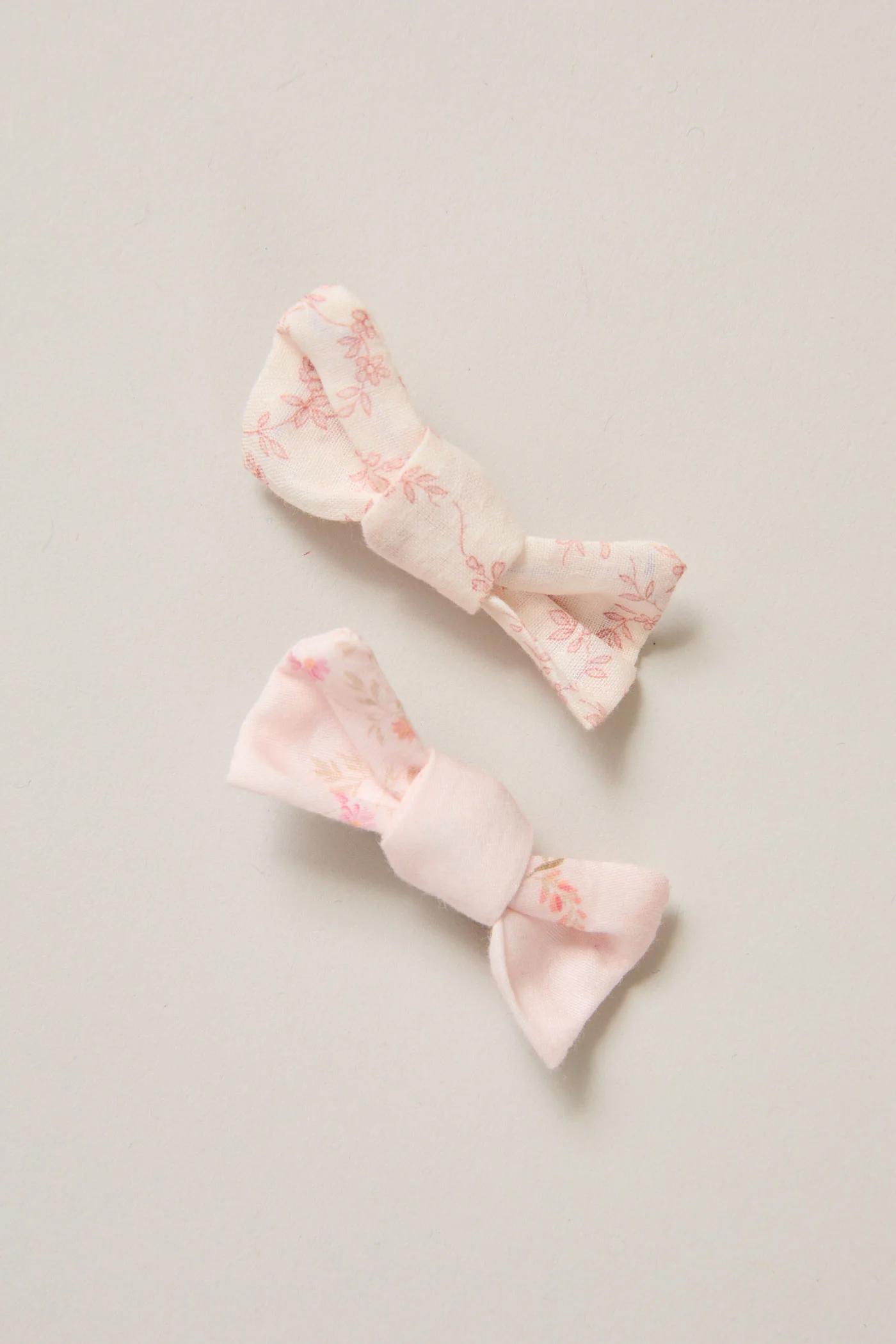 Multi - Coloured Hair clips - Image 5